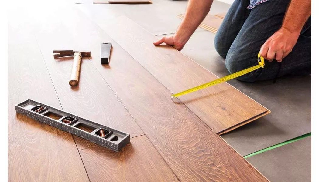 How To Buy Hardwood Flooring: Read Wood Blogs And Ask Questions
